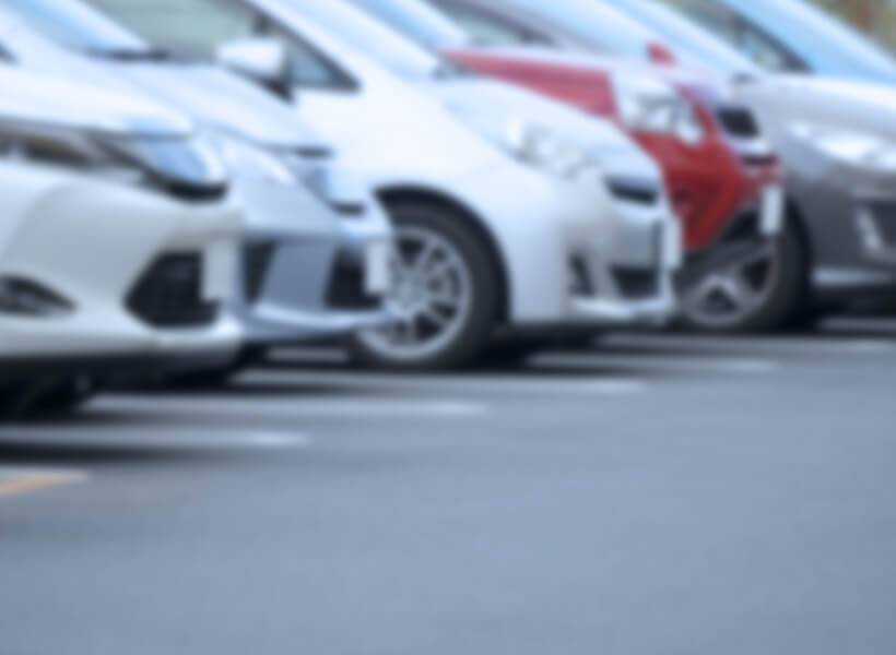 駐車場完備、大里桃山町バス停すぐ