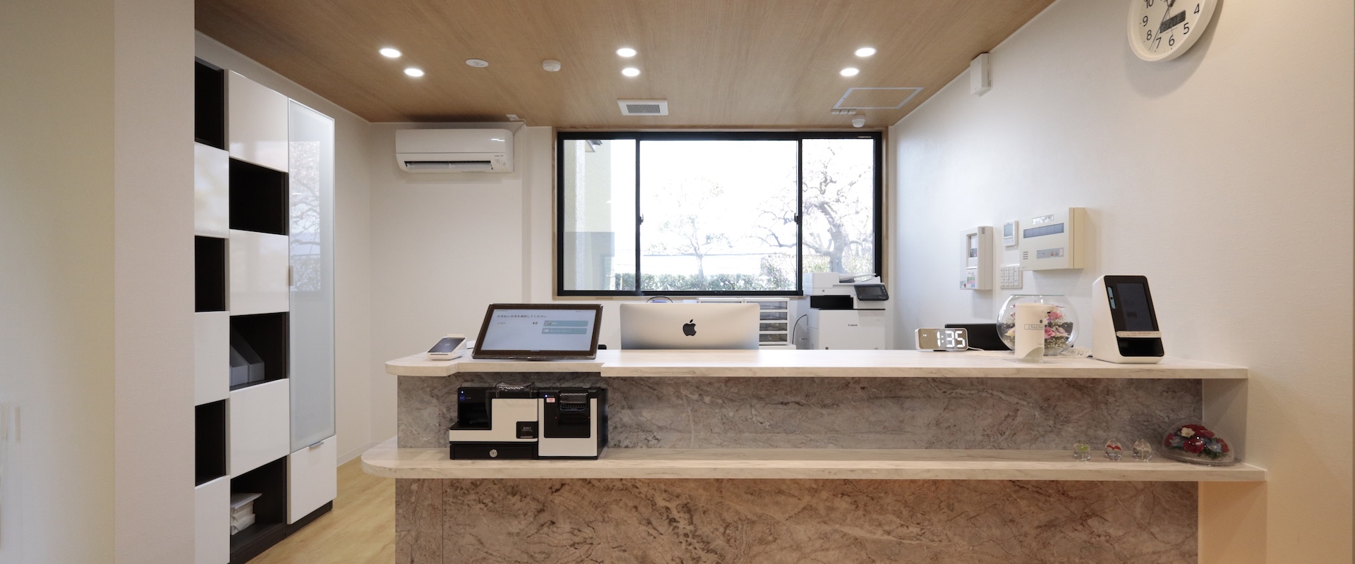 メインビジュアル02（PC）